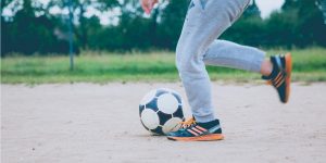 All-day tournaments can be challenging no matter how much you love kids' sports. Extreme heat or cold can make soccer, baseball, football, and other sports spectators uncomfortable. Here are six ways to brave the elements and enjoy the game!