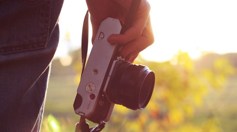 Taking vacation pictures will seem much easier with these five tips!